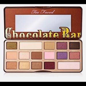 Too faced chocolate bar